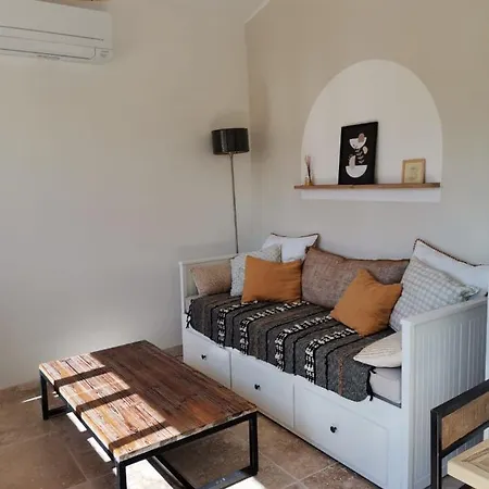 A Pied Centre Village, Cosy Piscine